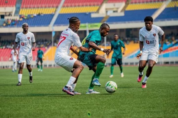 Futebol: D´Agosto volta a - Clube Desportivo 1º de Agosto