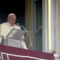 Papa pede ″sensatez″ aos governantes para ″evitar uma escalada″ da guerra