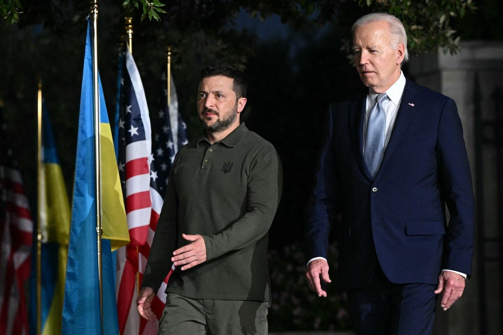 Biden troca nomes e chama Zelensky de Putin